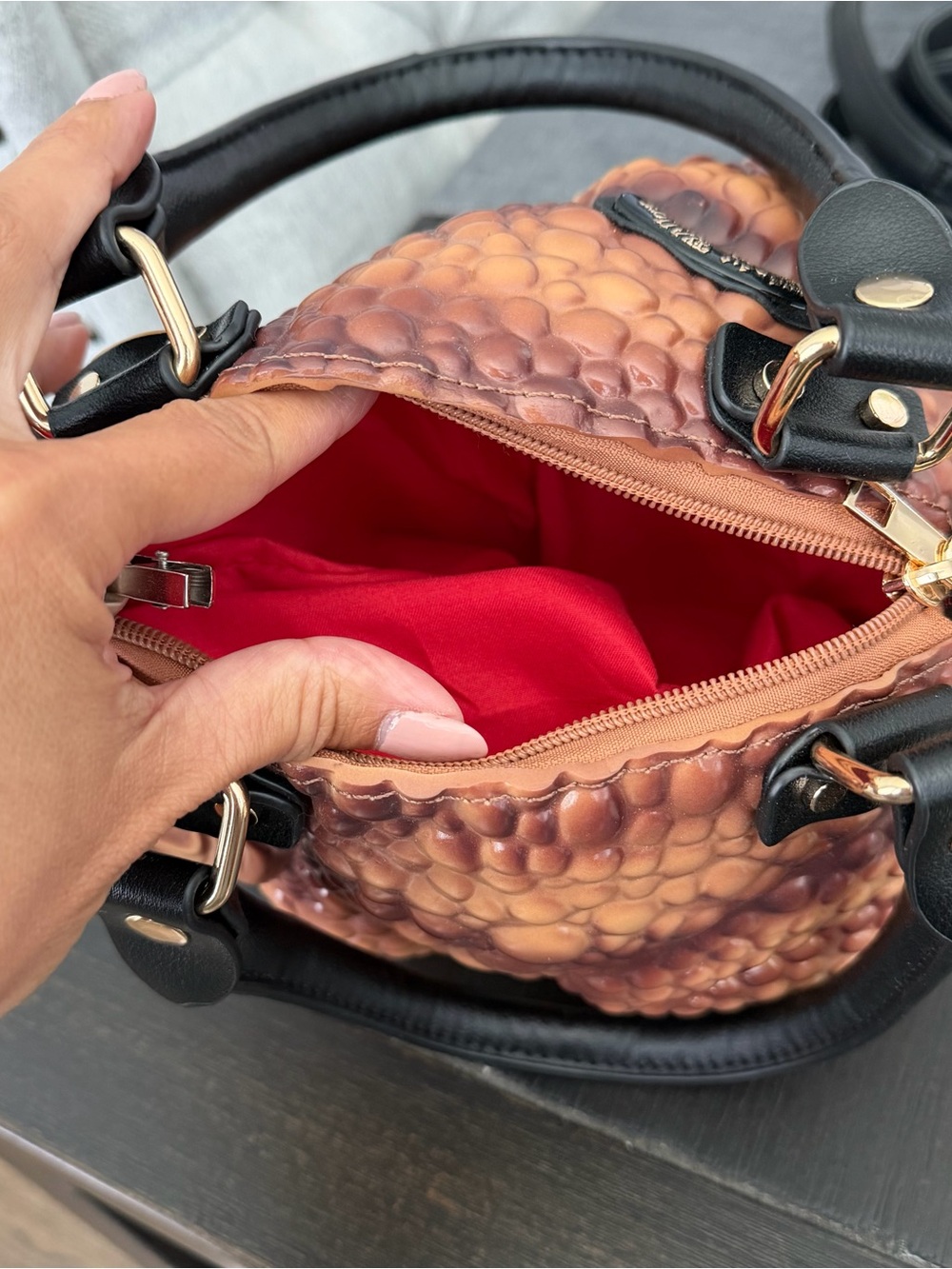 Whimsical Frog Crossbody Bag in Brown with Red Mushroom Accent - Picture 10 of 10